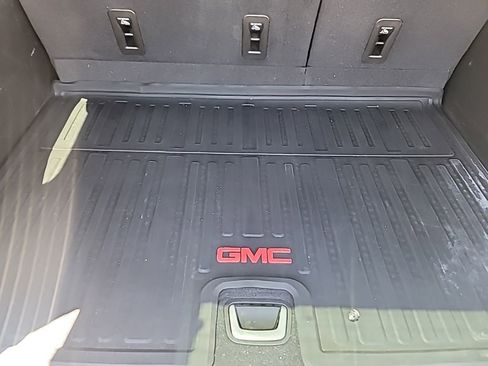 Used 2021 GMC Yukon XL Denali w/ Denali Premium Package RWD image 21