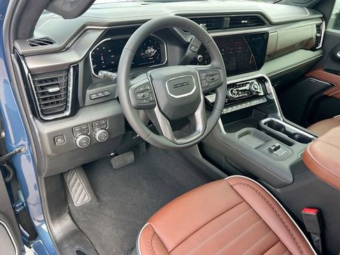 New 2026 GMC Sierra 2500 Denali Ultimate AWD/4WD image 6