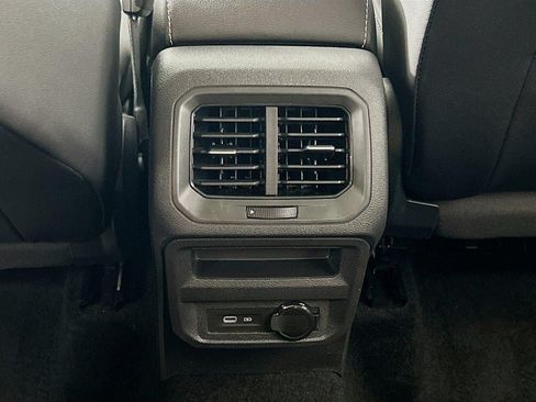 Certified 2021 Volkswagen Tiguan SEL AWD/4WD image 26