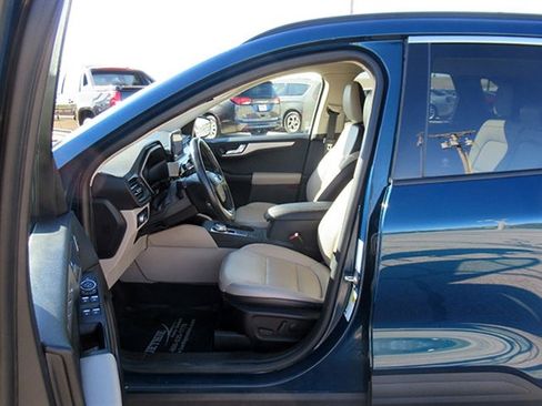 Used 2020 Ford Escape SEL image 13