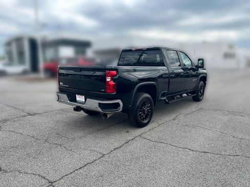 Used 2022 Chevrolet Silverado 2500 LT w/ Convenience Package AWD/4WD image 7