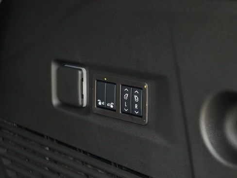 New 2025 Chevrolet Tahoe LT w/ Comfort Package image 35