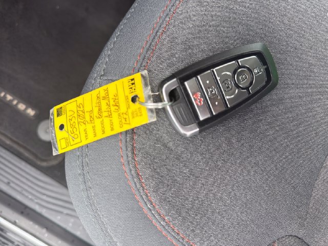 Used 2025 Ford Expedition Max Active AWD/4WD image 28