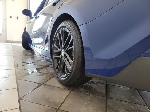 Used 2025 Toyota Camry SE image 27