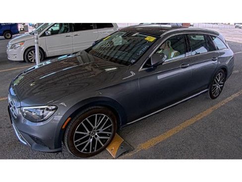 Used 2023 Mercedes-Benz E 450 4MATIC All-Terrain Wagon w/ Premium Package image 2