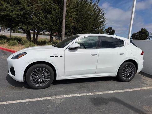 Used 2024 Maserati Grecale GT AWD/4WD image 2