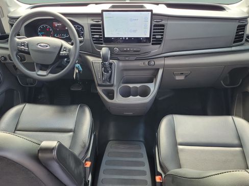 Used 2025 Ford Transit 250 Base image 14