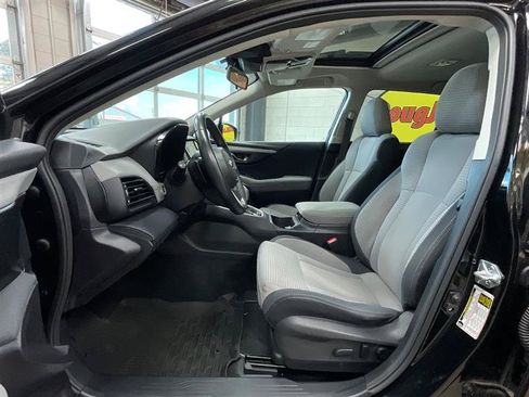 Used 2023 Subaru Outback Premium AWD/4WD image 11