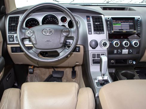 Used 2010 Toyota Sequoia Limited RWD image 11