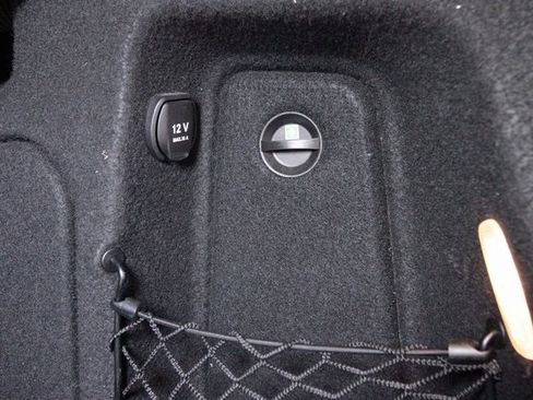 Used 2012 Mercedes-Benz E 350 4MATIC Sedan image 46