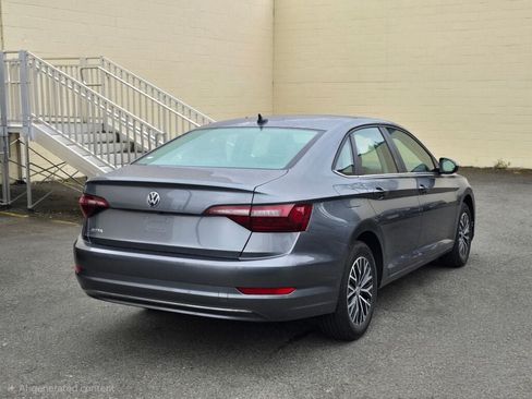 Used 2020 Volkswagen Jetta SE w/ SE Cold Weather Package FWD image 7