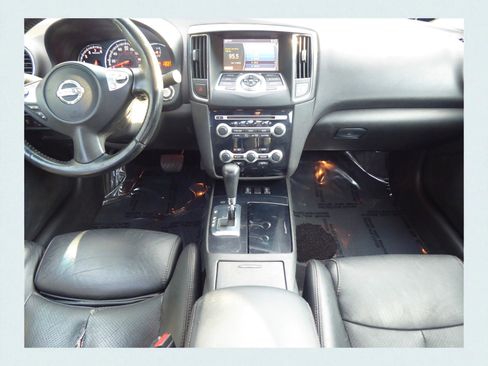 Used 2011 Nissan Maxima 3.5 SV image 20