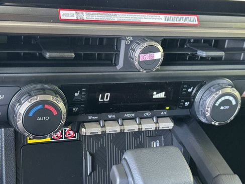 New 2026 Toyota 4Runner TRD Off-Road Premium image 24