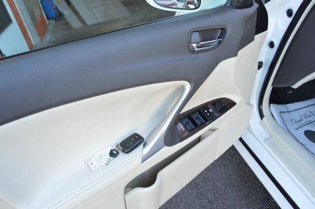 Used 2011 Lexus IS 250 AWD w/ Premium Pkg Value Edition image 52