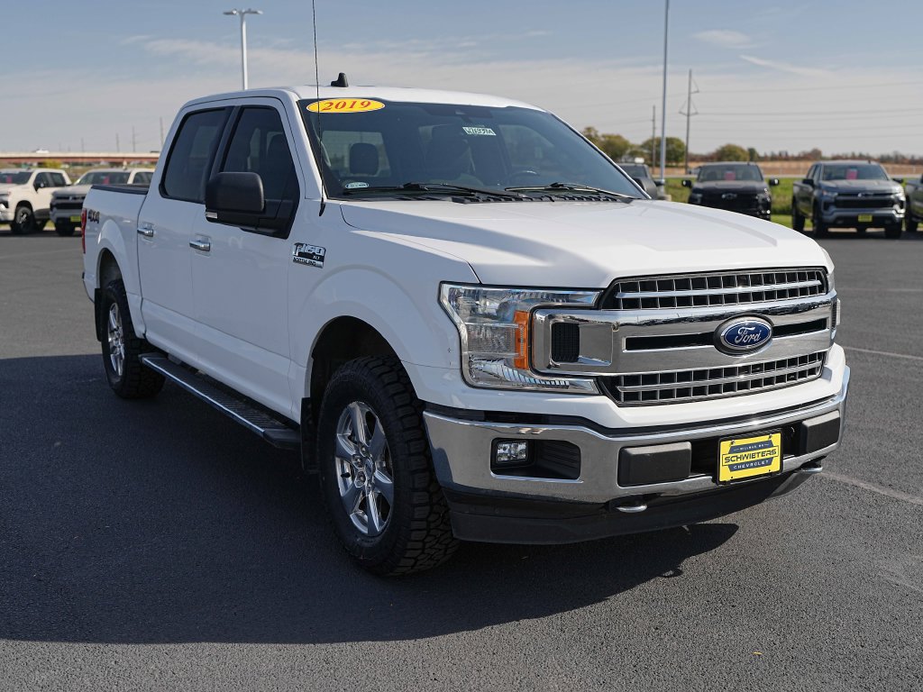 Used 2019 Ford F150 XLT w/ Equipment Group 302A Luxury AWD/4WD image 5