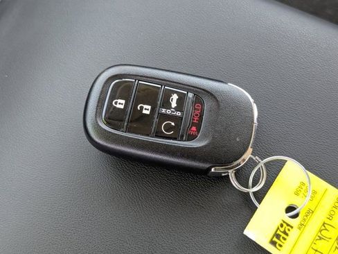 Used 2025 Honda Accord SE image 28