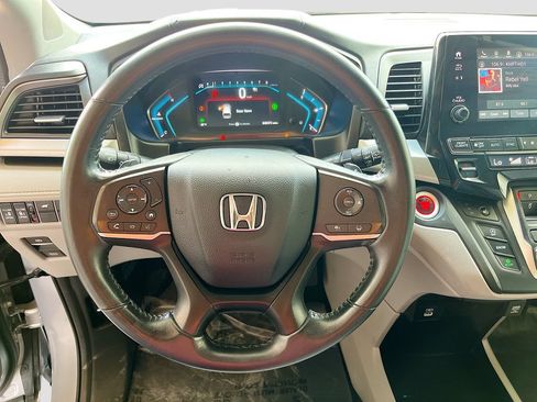 Used 2023 Honda Odyssey EX-L image 11