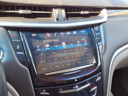 Used 2017 Cadillac XTS Luxury image 15