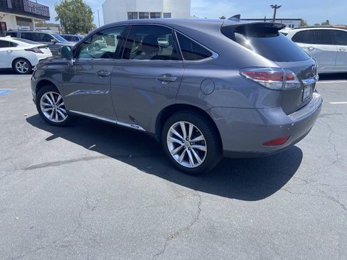 Used 2015 Lexus RX 450h FWD image 8