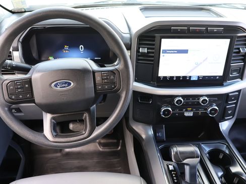 Used 2022 Ford F150 Lightning Pro image 17