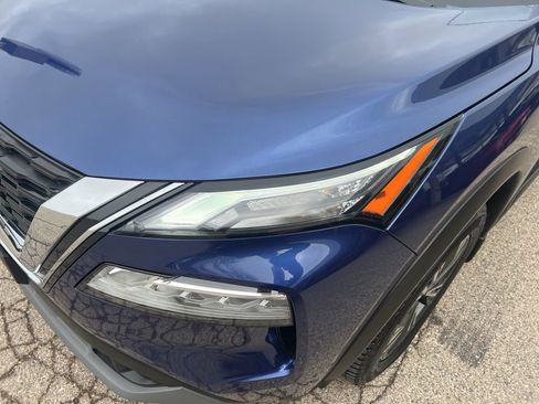 Certified 2023 Nissan Rogue SV image 27