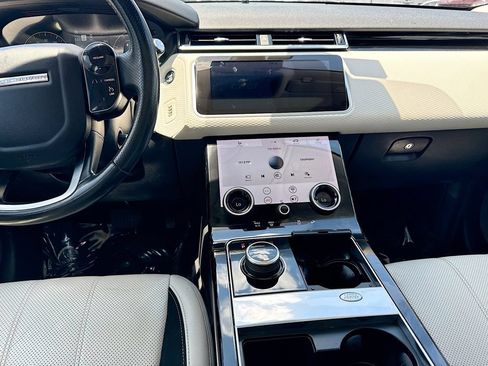 Used 2020 Land Rover Range Rover Velar S AWD/4WD image 18