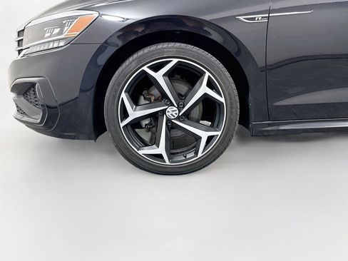 Used 2021 Volkswagen Passat 2.0T R-Line FWD image 36