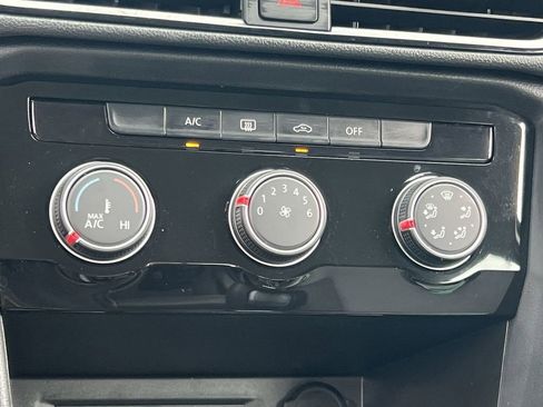 Used 2024 Volkswagen Taos S image 21