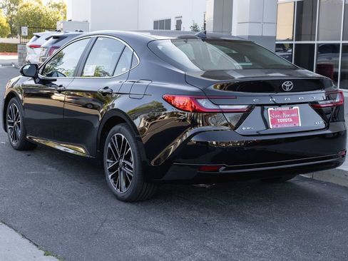 New 2026 Toyota Camry XLE FWD image 7