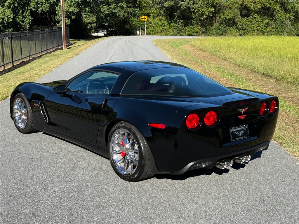 Used 2010 Chevrolet Corvette Z06 w/ Preferred Equipment Group RWD image 28