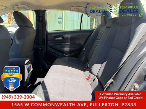 Used 2020 Toyota Corolla LE FWD image 19