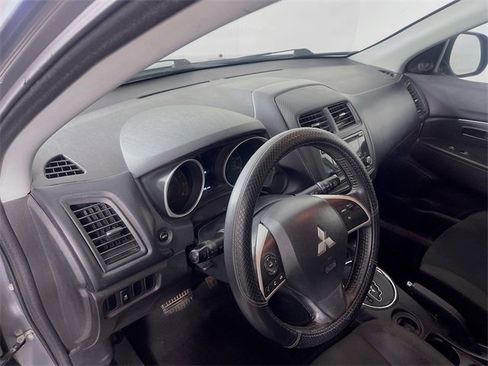 Used 2015 Mitsubishi Outlander Sport ES image 10