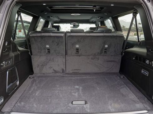 New 2026 Jeep Grand Wagoneer L Limited AWD/4WD image 32