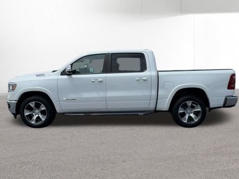 Used 2022 RAM 1500 Laramie AWD/4WD image 6
