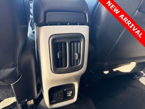 Used 2018 Jeep Compass Limited image 10