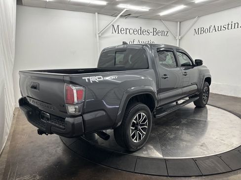 Used 2021 Toyota Tacoma TRD Sport image 8