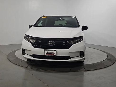 Used 2024 Honda Odyssey Sport image 8