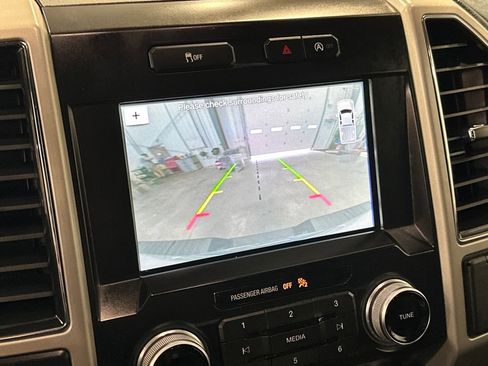 Used 2017 Ford F150 Lariat w/ Equipment Group 502A Luxury image 23