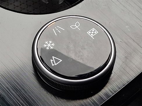 Used 2022 Nissan Rogue SL w/ SL Premium Package image 27