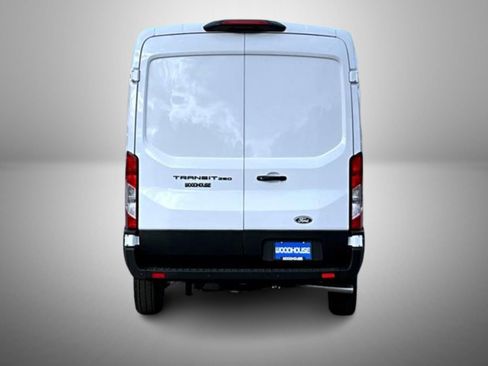 New 2026 Ford Transit 250 148 Medium Roof w/ Load Area Protection Package RWD image 6