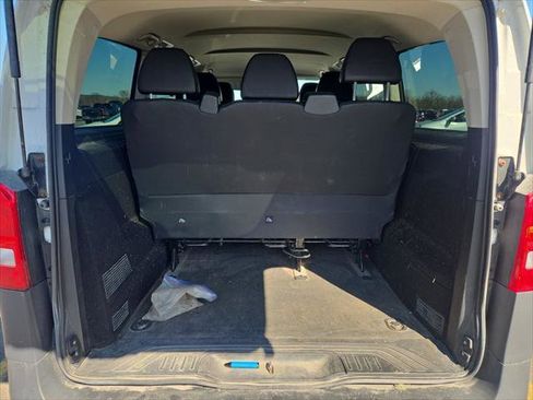 Used 2016 Mercedes-Benz Metris Passenger image 13