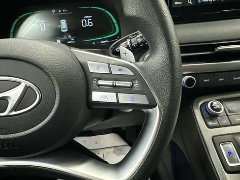 Used 2025 Hyundai Palisade SE FWD image 27