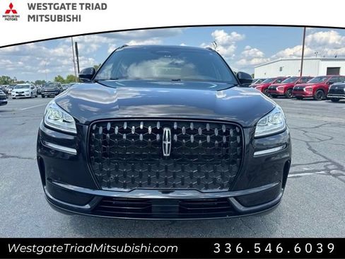 Used 2024 Lincoln Corsair Reserve w/ Equipment Group 201A AWD/4WD image 2