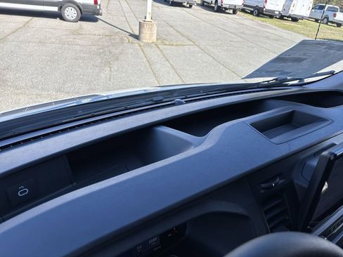 New 2026 Ford Transit 250 148 Medium Roof w/ Load Area Protection Package RWD image 25