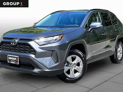 Used 2025 Toyota RAV4 XLE w/ Weather Package