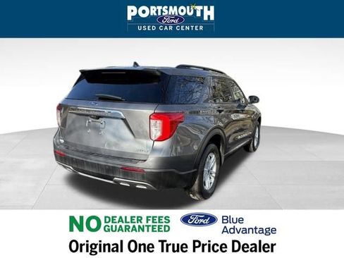 Used 2022 Ford Explorer XLT w/ Equipment Group 202A image 29