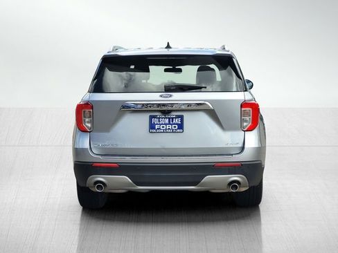 Certified 2023 Ford Explorer Limited AWD/4WD image 5