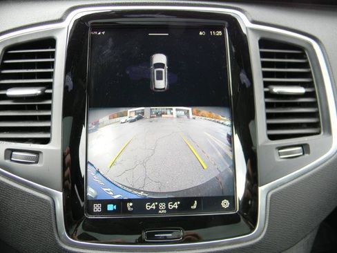 Used 2023 Volvo XC90 B5 Core w/ Protection Package Premier AWD/4WD image 20