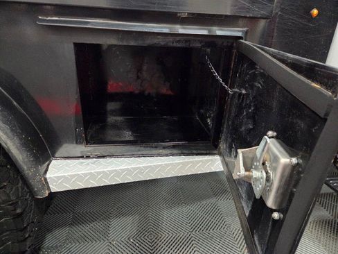 Used 2024 RAM 3500 Limited w/ Safety Group image 38