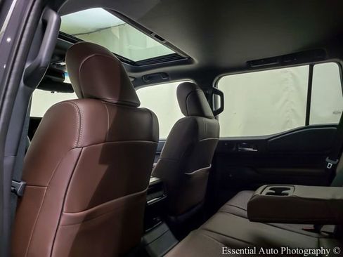 Used 2025 Toyota Land Cruiser w/ Premium Package image 12